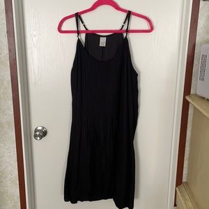 Plus size black dress